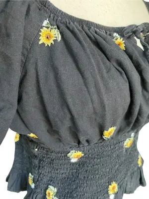 Live 4 Truth embroidered sunflower milkmaid-style crop top thumbnail 8