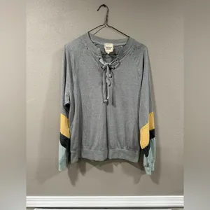 Buckle NWT Modish Rebel Top thumbnail 2