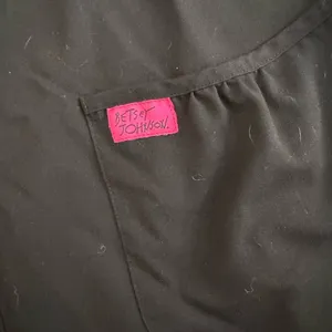 Betsey Johnson Size small black scrubs top pink heart button thumbnail 2