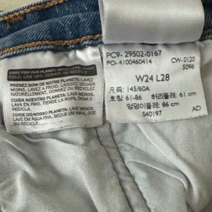 Levis 501 Skinny Jeans Womens 24x28 Medium Wash Blue Denim 29502-0167 High Rise thumbnail 4
