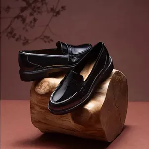 Clarks Westlynn Ayla Round-Toe Penny Loafers in Burgundy, Size 7, NEW thumbnail 3