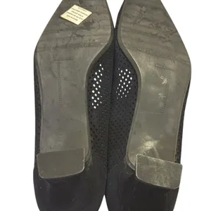 Stuart Weitzman Black Suede Kitten Hill Pumps Size 8 Nwot thumbnail 9