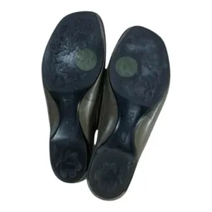 Clarks Women Olive Green Leather Slip On Mules Thick Stitched Clogs Wedges 9M thumbnail 9