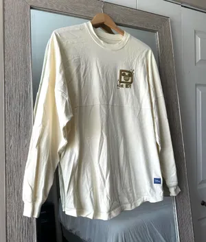 Spirit Jersey Walt Disney World Cream/Gold Long Sleeve Shirt Size Medium thumbnail 1