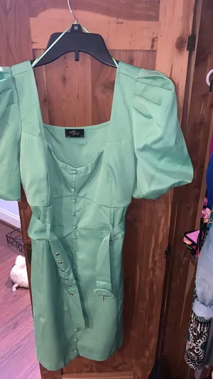 Milk and Honey Green Cocktail Dress Puff Sleeves thumbnail 3