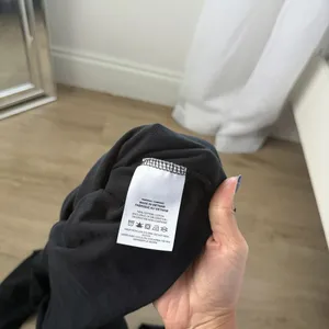 The Nike Tee Black Long Sleeve thumbnail 8