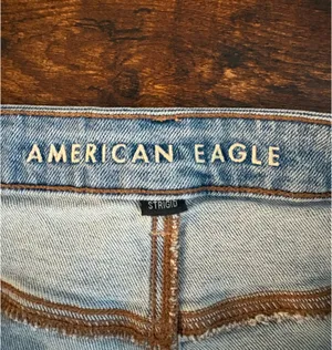 American Eagle Mom Shorts thumbnail 4