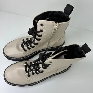 Sincerely Jules Harley Cream Black Combat Boots Womens 7.5 thumbnail 3