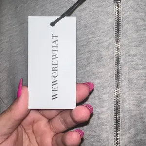 WeWoreWhat‎ Light Heather Gray Oversized Cropped Hoodie thumbnail 7