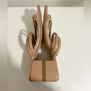 STEVE MADDEN Citizen‎ Sandal in Natural size 8 thumbnail 7