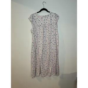 Aria cap-sleeve cotton nightgown pink & blue ditsy floral print lace trim 1X thumbnail 4