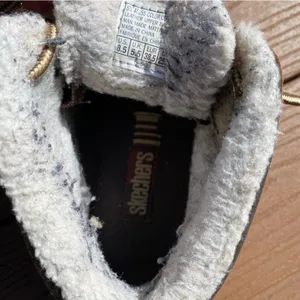 Y2K Skechers Chunky Sherpa Hiking Boots Women’s 8.5 thumbnail 2