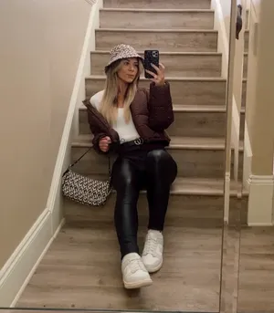 H&M Small Shoulder Purse thumbnail 7