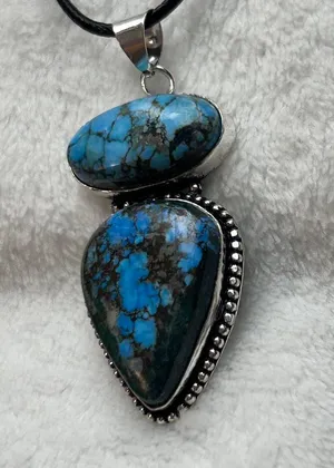 Turquoise Natural Gemstone 925 Silver Plated Gemstone Pendant Necklace thumbnail 3