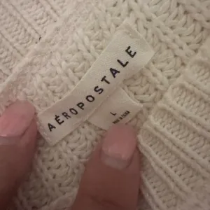 Aeropostale Women's White Crew Neck Sweater thumbnail 3