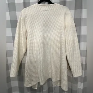 L.L. Bean Women's Cream Quilted Cardigan thumbnail 5