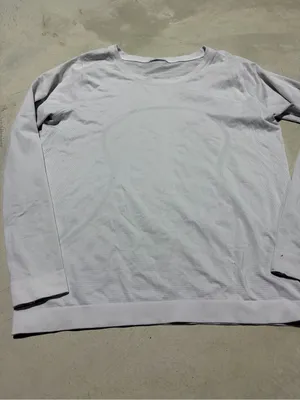 Lululemon white Long Sleeve Top thumbnail 2