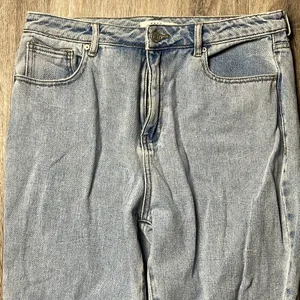 PacSun Mom Jeans Size 30 thumbnail 3