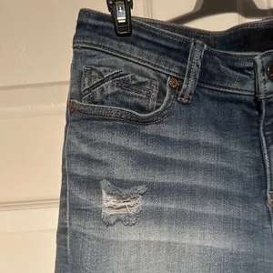 Buckle Light Blue Distressed Skinny Jeans thumbnail 4
