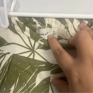 Abercrombie & fitch green leaf linen pull on shorts size small thumbnail 2