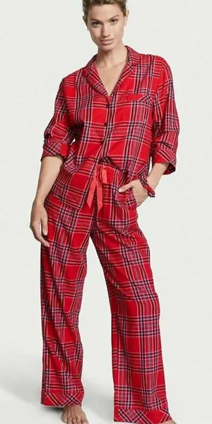 NWOT Victoria’s Secret Flannel Long Pajama Set thumbnail 1