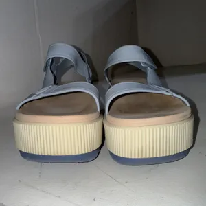 Reef Water Vista Higher Platform Sling Back Periwinkle Tan Sandals Womens Size 7 thumbnail 4