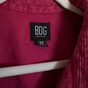 Urban Outfitters BDG‎ Shacket Sz Small Oversized Corduroy Collar Jacket in Hot Pink thumbnail 5