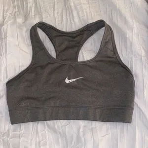 Nike Pro gray sports bra thumbnail 3