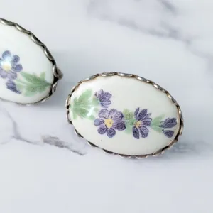 Vintage Screw On Earrings 1" Cream Oval with Purple Flowers thumbnail 4