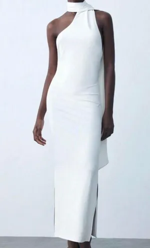 White Maxi Dress Size M thumbnail 1