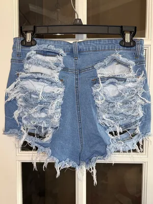 HOT & DELICIOUS Festival Rhinestone Pockets Heavily Distressed Denim Shorts L thumbnail 4