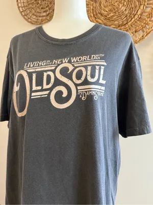 Comfort Colors Black 'Old Soul' Graphic Short Sleeve Tee thumbnail 2