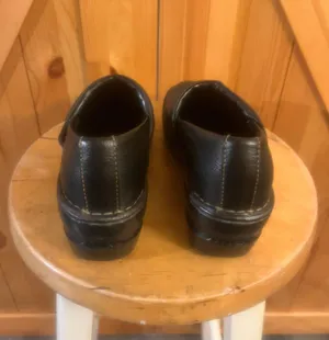 Sonoma Women's Size 9 Medium Black Leather Slip on Clogs Mules thumbnail 4