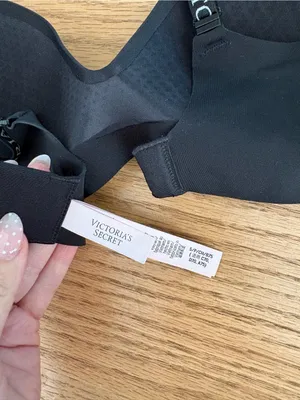 Victoria's Secret Black Smooth Molded Bra thumbnail 3