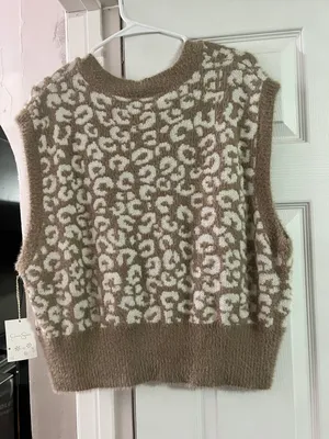 Jessica Simpson Brown Leopard Print Sleeveless V Neck Sweater Vest thumbnail 2