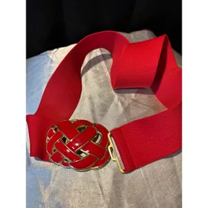 Vintage Day-Lor Red Elastic Cinch Belt Gold Enamel Woven Knot Buckle Made in USA thumbnail 5