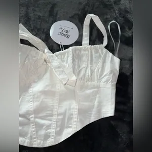 Princess Polly Adaya Top in White Size 4 New with tag thumbnail 9