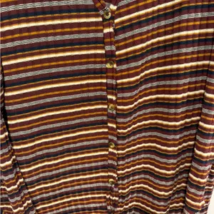 Blu Pepper boutique fall stripe‎ button down lightweight sweater thumbnail 2