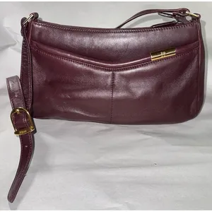 ETIENNE AIGNER Signature Classic Shoulder Bag Purse Genuine Leather Burgundy Vtg thumbnail 1