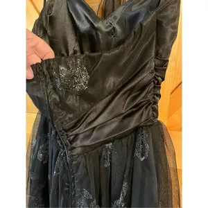 Deb Black Dress Halter floral Sparkly size 7/8 (3018) thumbnail 8