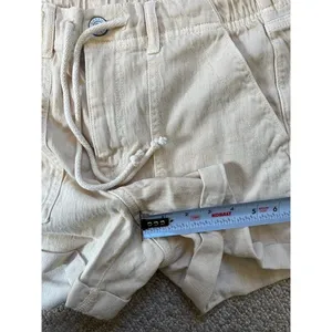 NWT American Eagle Women’s Size 10 Cream High Rise Drawstring Utility Shorts thumbnail 6