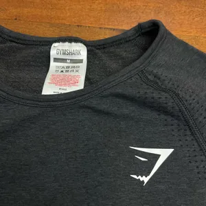Gymshark Seamless Long Sleeve Crop Top Charcoal Marl Size Medium thumbnail 2