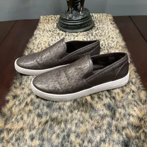 MICHAEL‎ KORS MONOGRAMMED SLIP ON SNEAKERS thumbnail 8