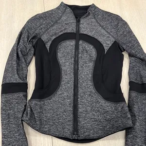 Lululemon reversible jacket thumbnail 1