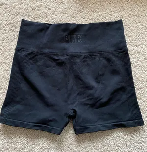 PINK NWOT Athletic Shorts thumbnail 1