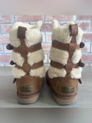 UGG Becket Tall Shearling Boots Winter Women’s 6 Chestnut Leather Buckle Snow thumbnail 7