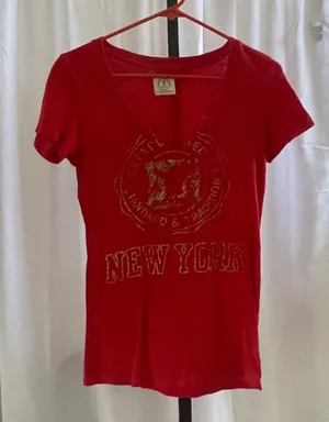 Women's American Eagle Red Short Sleeve V-Neck Graphic Tee, Size Small thumbnail 1