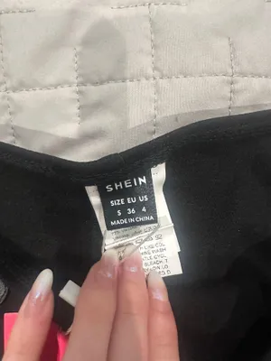 SheIn Booty Shorts thumbnail 4