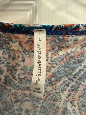 Passports Women's Size L Paisley Cowl Neck Short Sleeve Top thumbnail 3