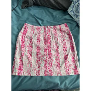 Lilly Pulitzer 100% Cotton Pink and White Mini Skirt Size 6 thumbnail 4
